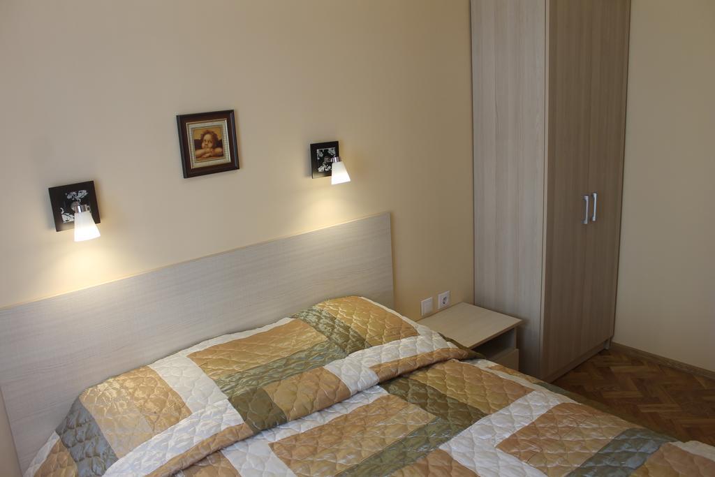 Apartamentai Pluke - Biliuno Palanga Buitenkant foto